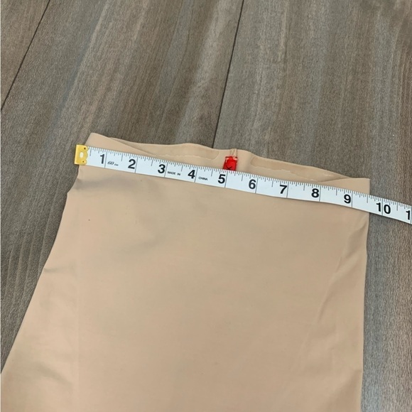 Spanx trust your thinstincts high rise shapewear shorts nude size small #2123 - Picture 6 of 8